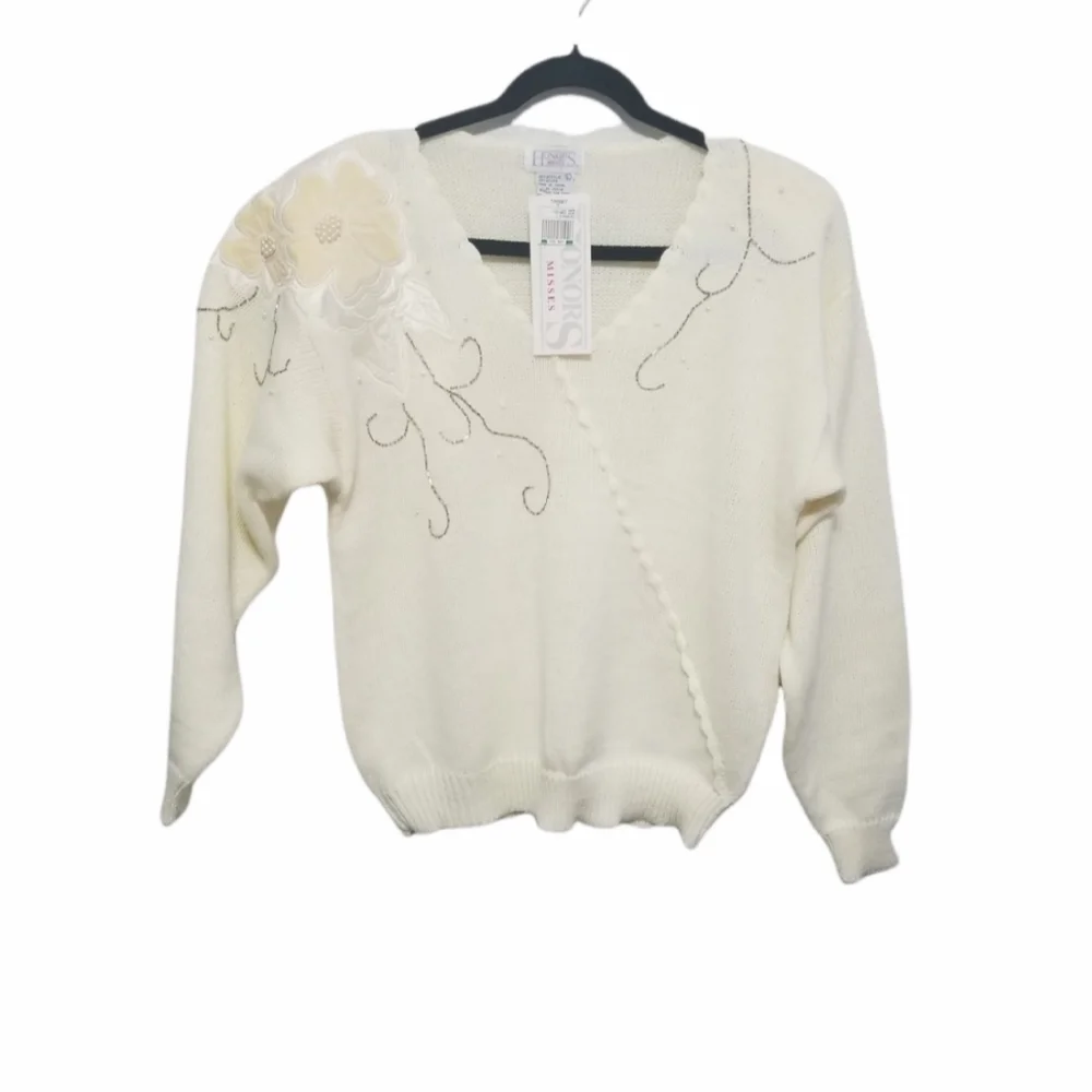 NWT HONORS Misses Sweater,  color beige, Size L